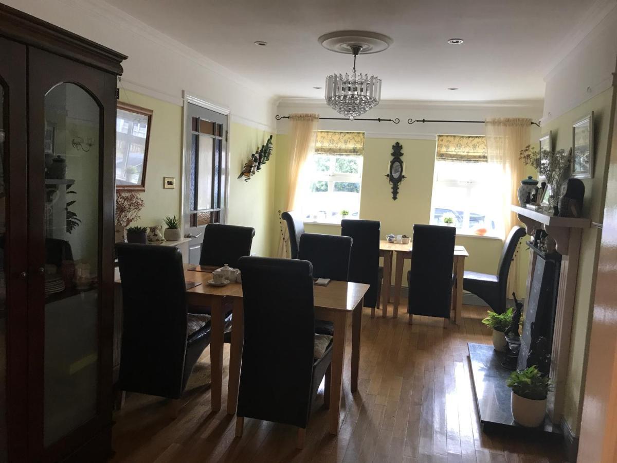 Teac Seain Bar & Bnb Anascaul Eksteriør bilde
