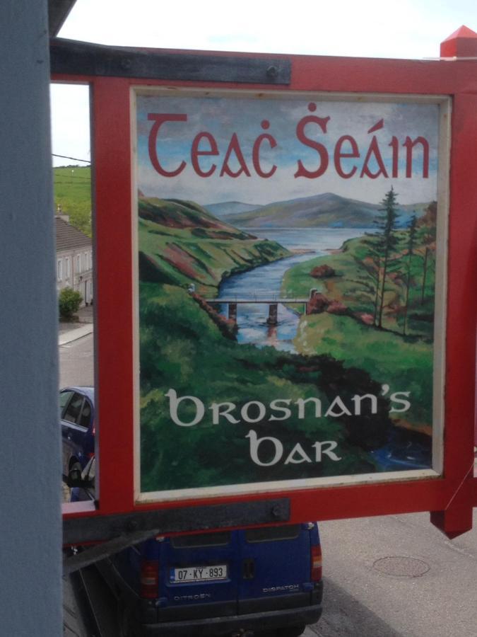 Teac Seain Bar & Bnb Anascaul Eksteriør bilde