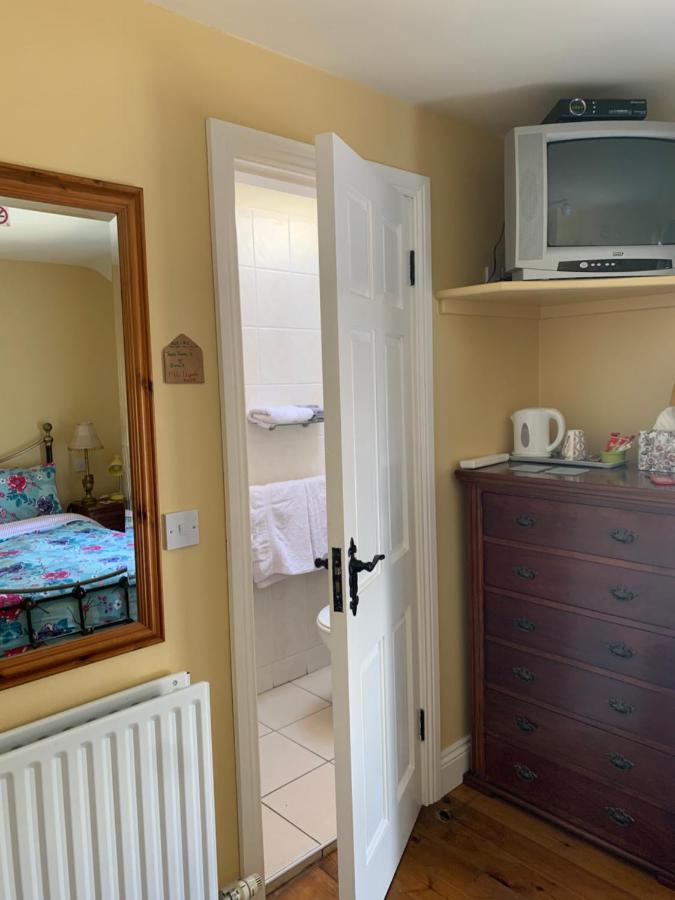 Teac Seain Bar & Bnb Anascaul Eksteriør bilde